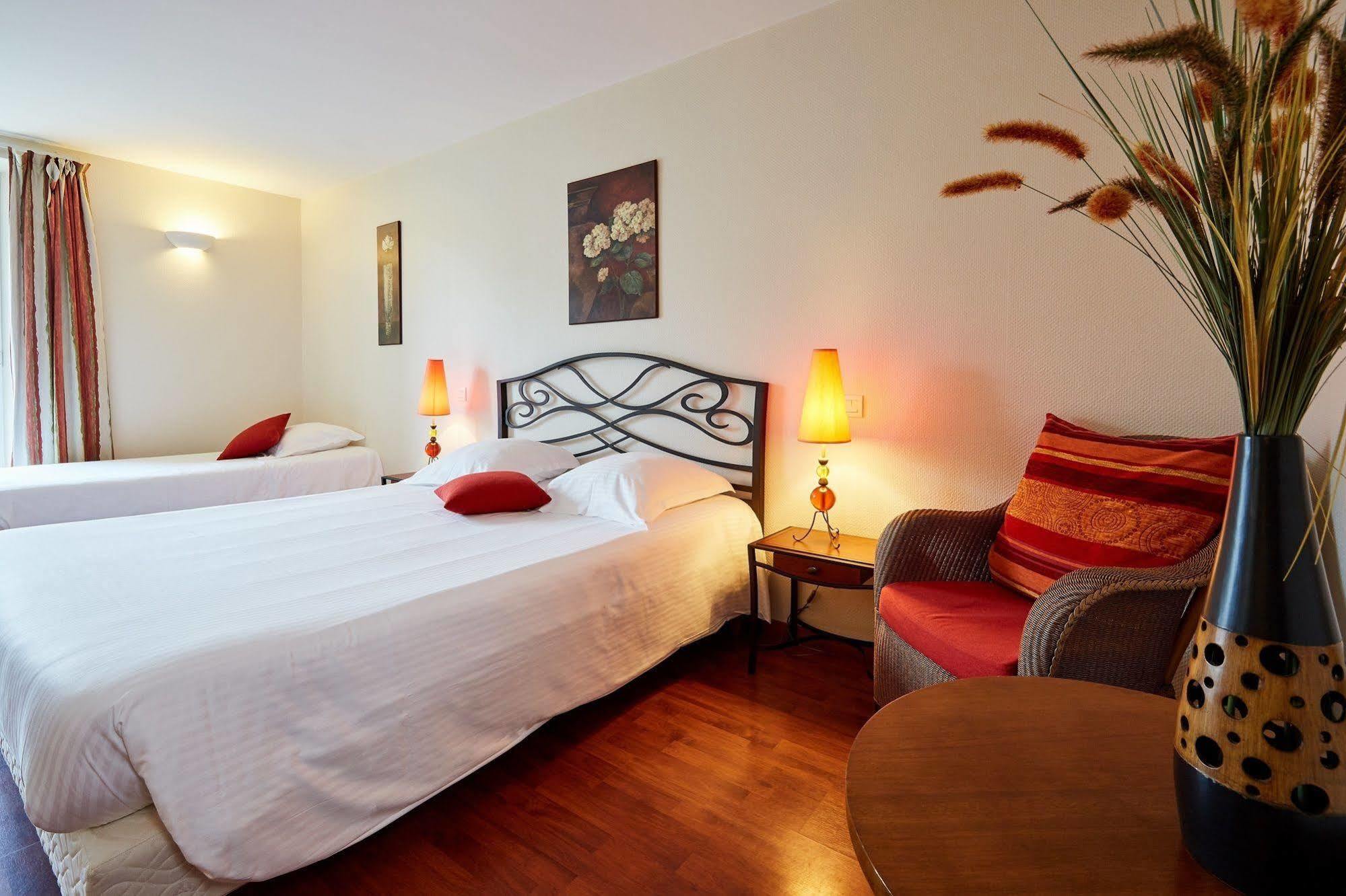 מלון קולוויל-סור-מר Domaine De L'Hostreiere מראה חיצוני תמונה